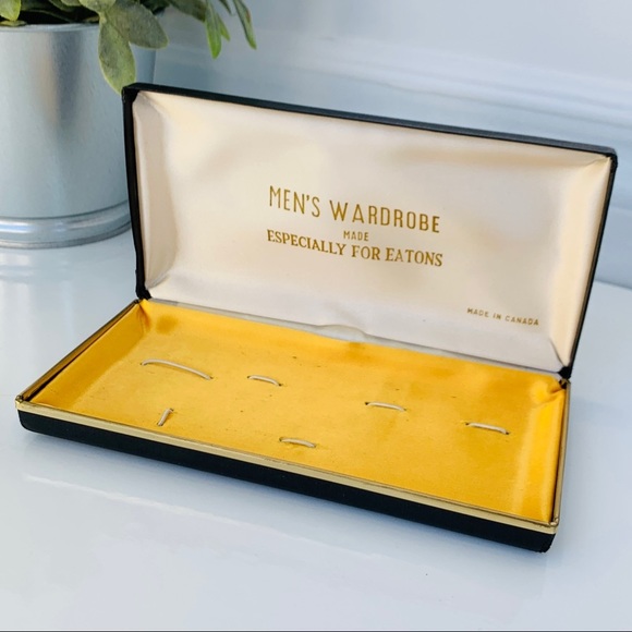 Vintage Other - Vintage Eatons Black and Gold Men's Jewelry Box